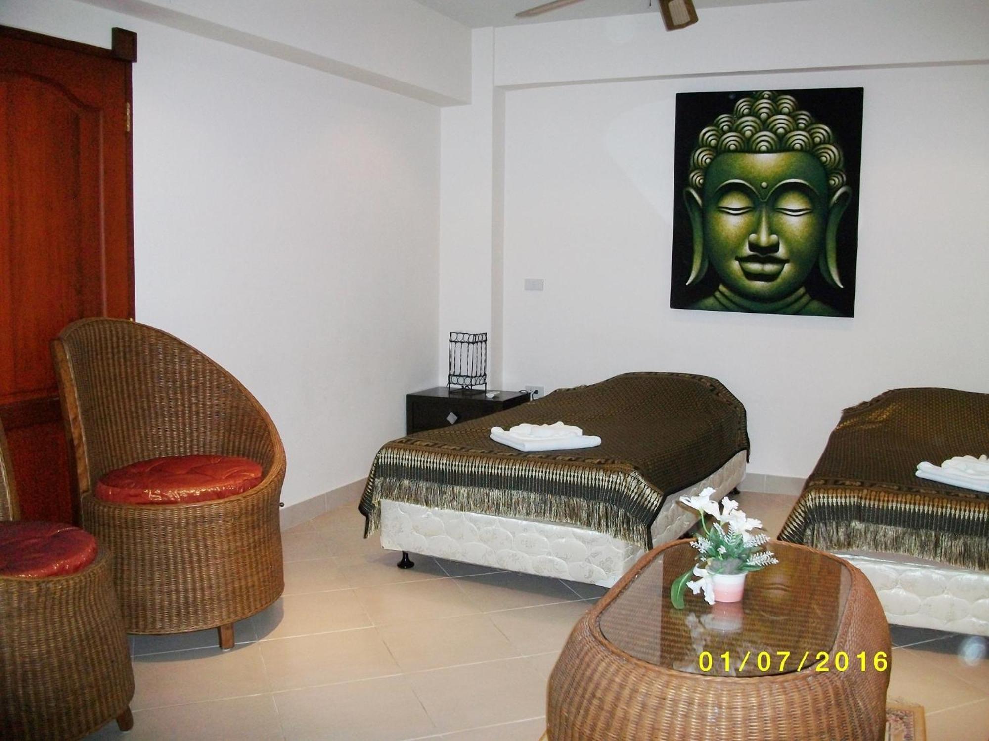 The Oriental Tropical Beach At Vip Resort Ban Phe Esterno foto