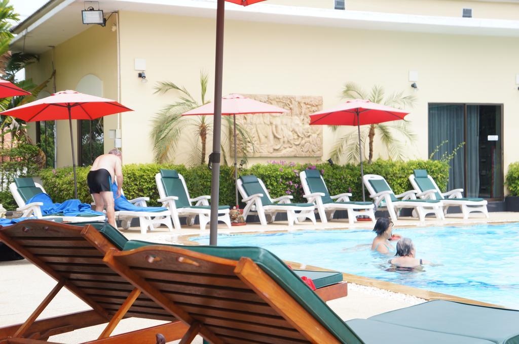 The Oriental Tropical Beach At Vip Resort Ban Phe Esterno foto